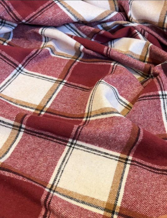 Lã Flanelada Bordeaux Xadrez- R$ 59,90/metro