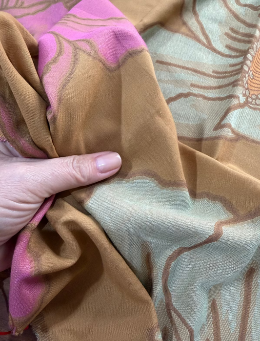 Jacquard de viscose floral corte único de 2,20 metros