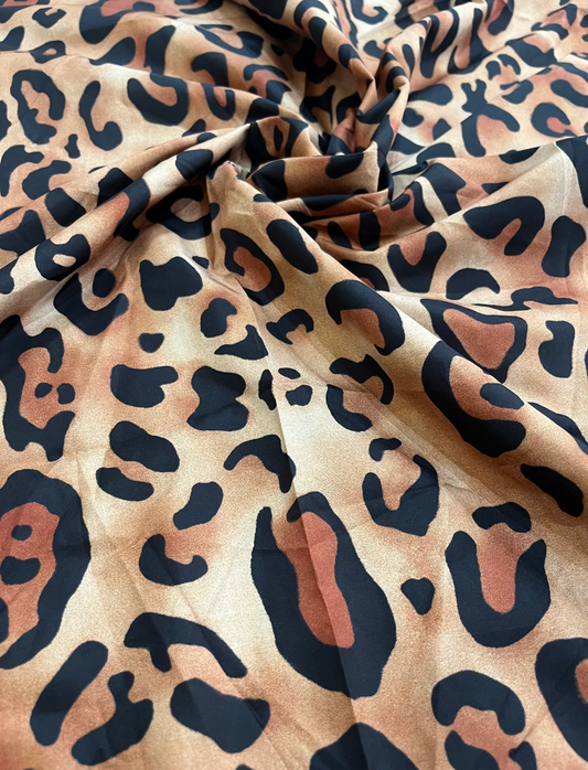 Banca 60- Corta Vento Animal Print