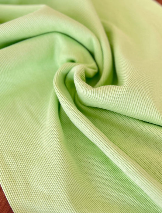 Malha Canelada Verde Maçã Verde Tubular - R$ 59,90/metro