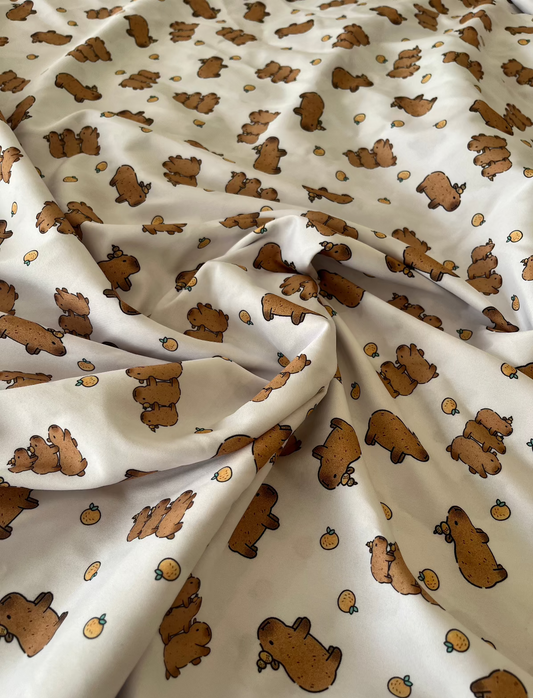 Malha para pijama Capivara fundo Branco - R$ 29,90/metro